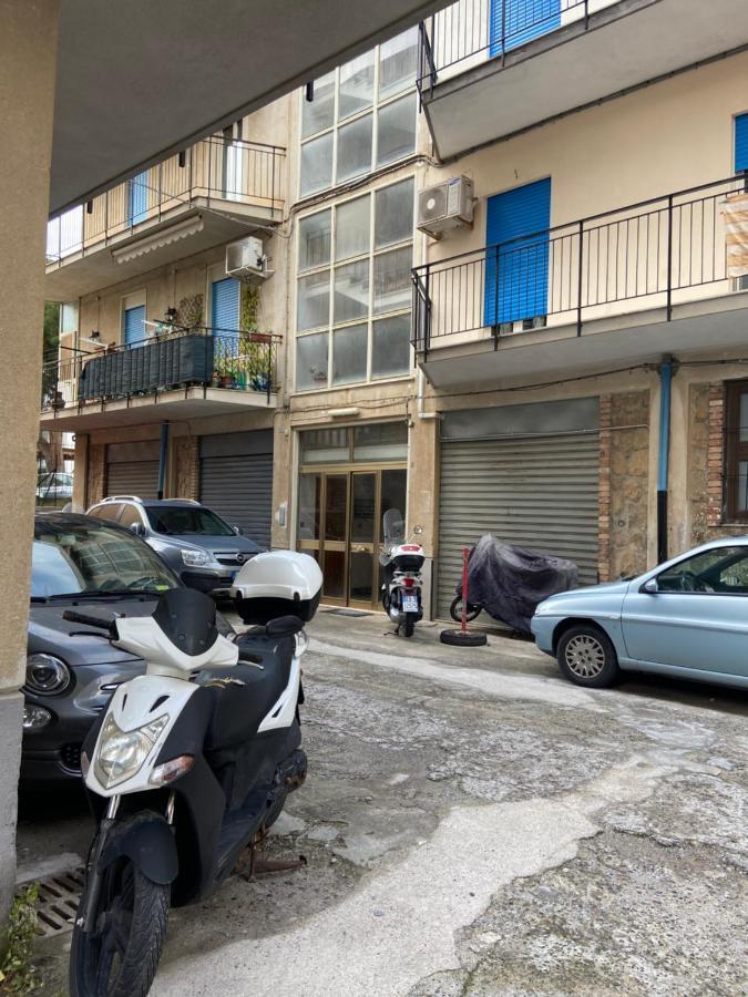 Na Za' Pina Appartement Cefalù Buitenkant foto