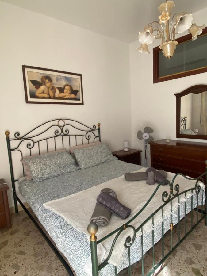 Na Za' Pina Appartement Cefalù Buitenkant foto